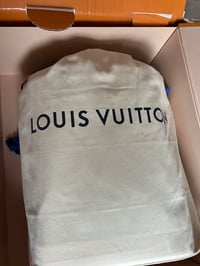 Image 17 of Louis Vuitton Noè Monogram Bucket Bag