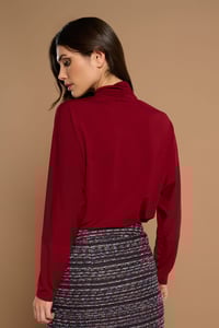 Image 3 of Top Beata color cereza de Minueto