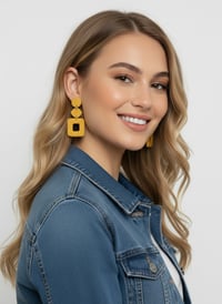 Image 3 of Sunny Geometric