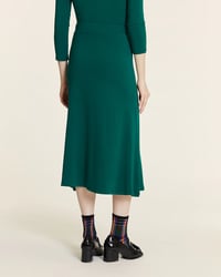 Image 4 of Falda midi evasé verde de Pepaloves
