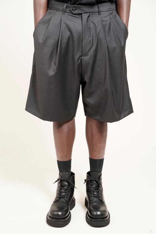 Image of Dark Grey Wool Wide Pleated Shorts