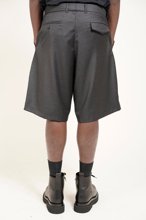 Image of Dark Grey Wool Wide Pleated Shorts