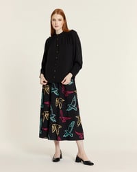 Image 1 of Blusa mao con fruncidos negra de Pepaloves