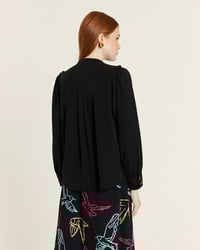 Image 4 of Blusa mao con fruncidos negra de Pepaloves