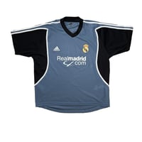 Image 1 of Real Madrid Third Shirt 2001 - 2002 (L) R. Carlos 3