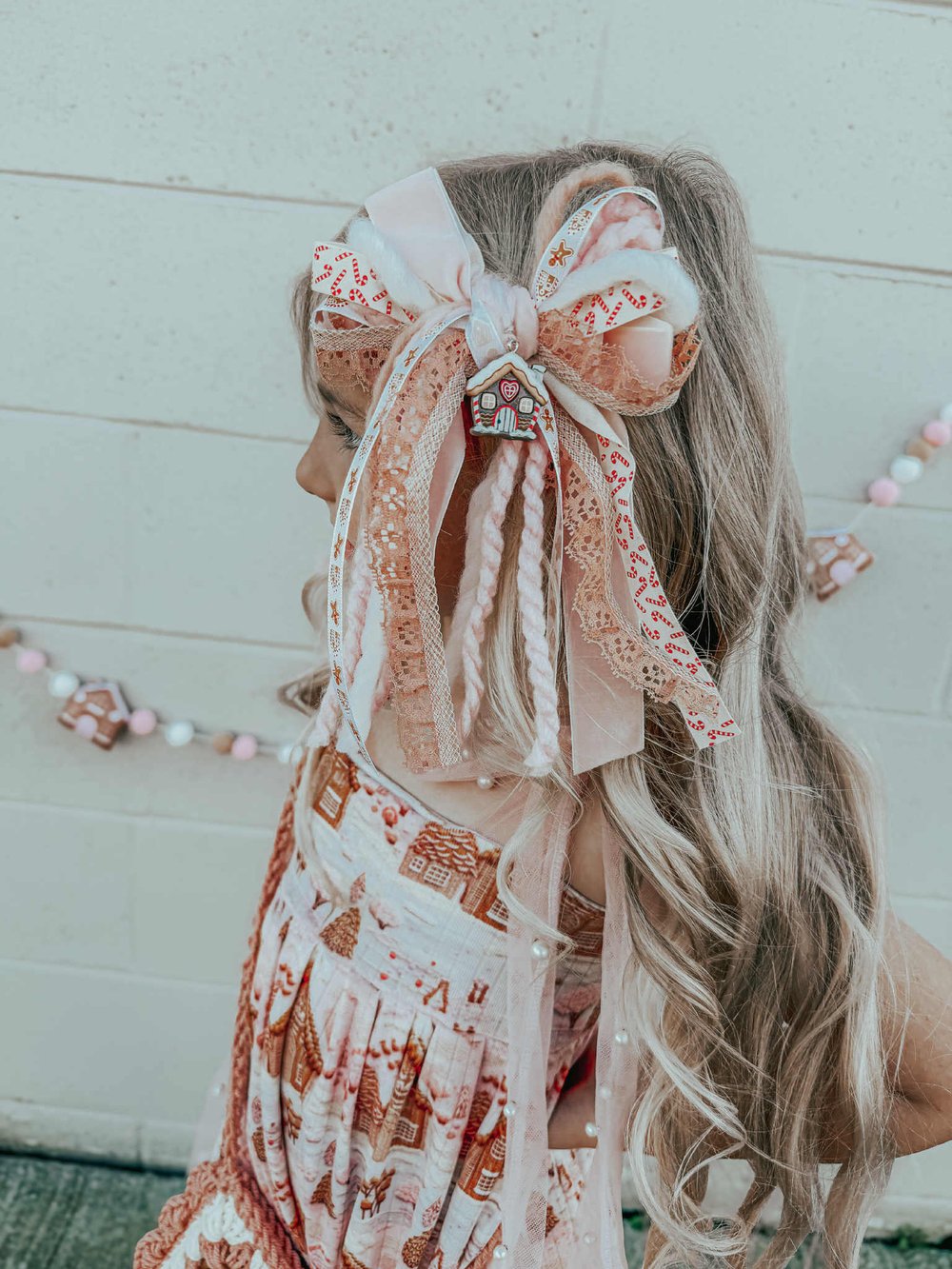 Image of WHIMSY BOW (ADD ONS) - PINK CHRISTMAS