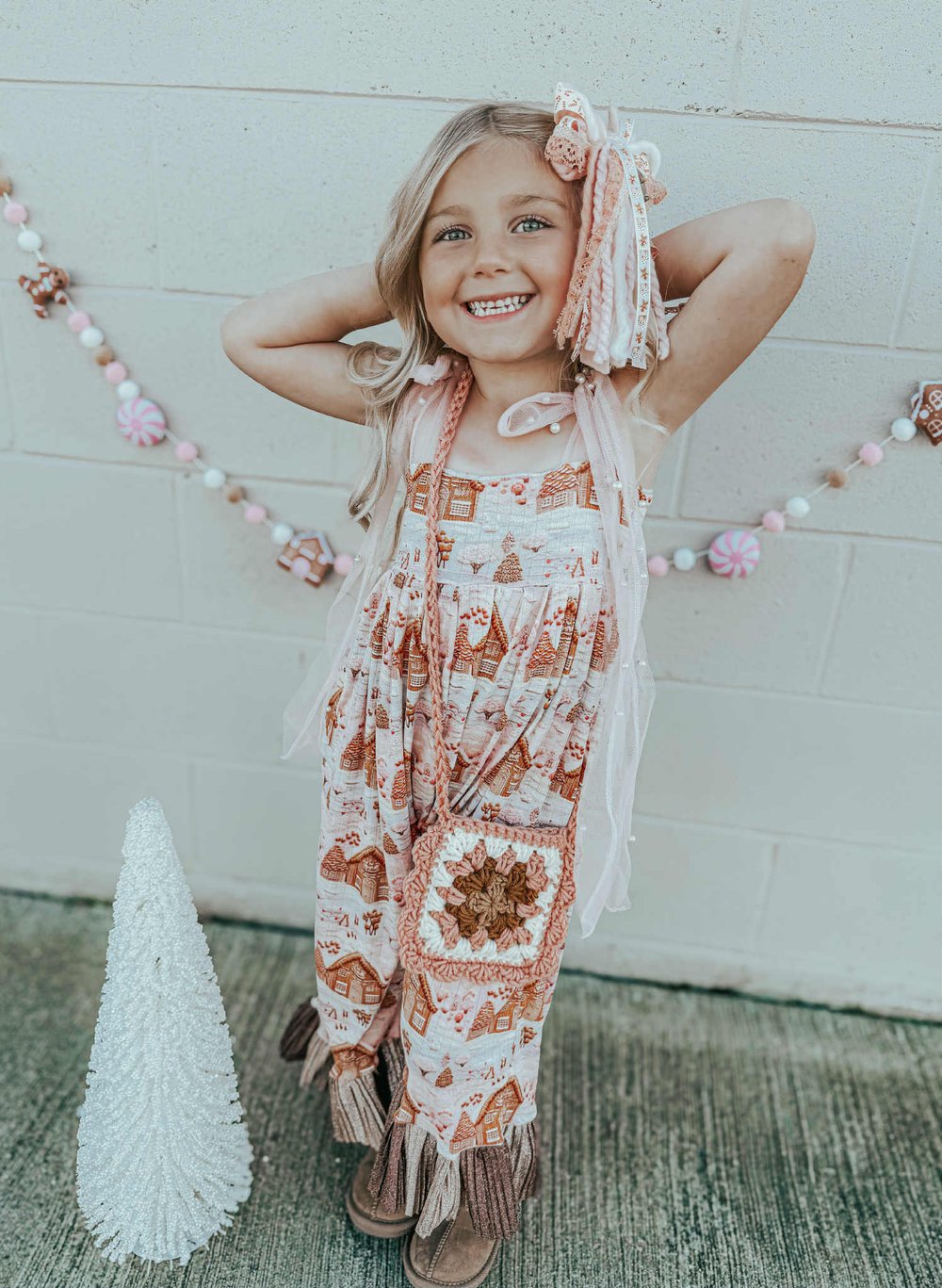 Image of WHIMSY BOW (ADD ONS) - PINK CHRISTMAS