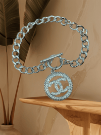 Channel bracelet