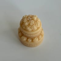 Image 3 of The Floral Tier Cake Candle