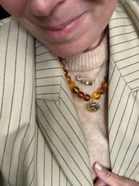 Image 2 of Madame Soleil halsketting