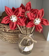 #21 Christmas Flowers - Red and Gold Sparkles