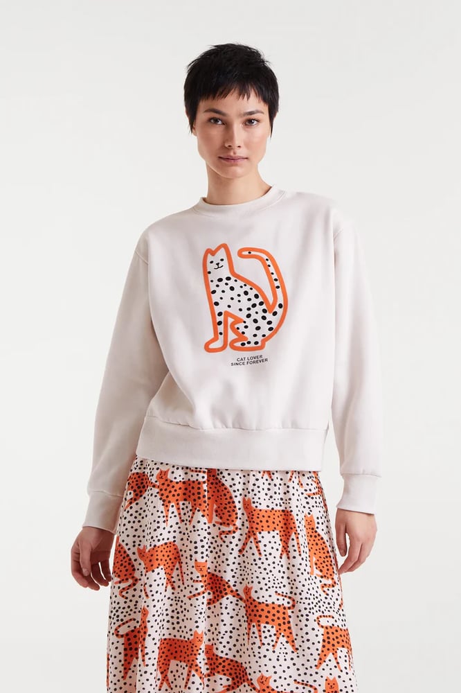 Image of Sudadera Neko de Compañía Fantástica.
