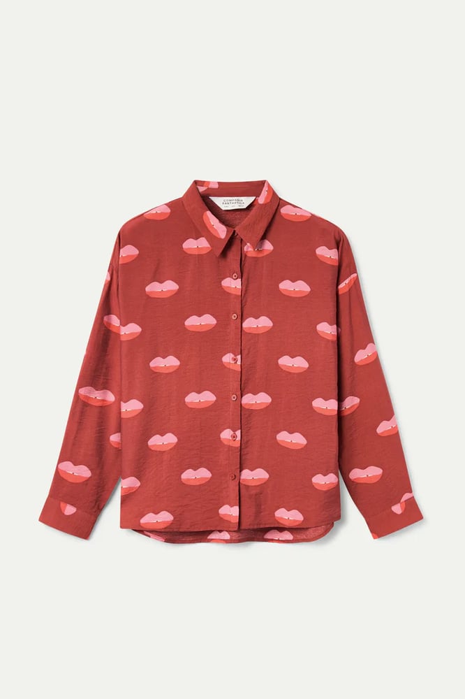 Image of Camisa estampado labios de Compañía Fantástica.