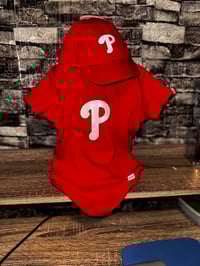 PHILLIES ONESIE W/HAT SET