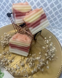 Image 3 of Sunrise (Aloe Vera Soap)