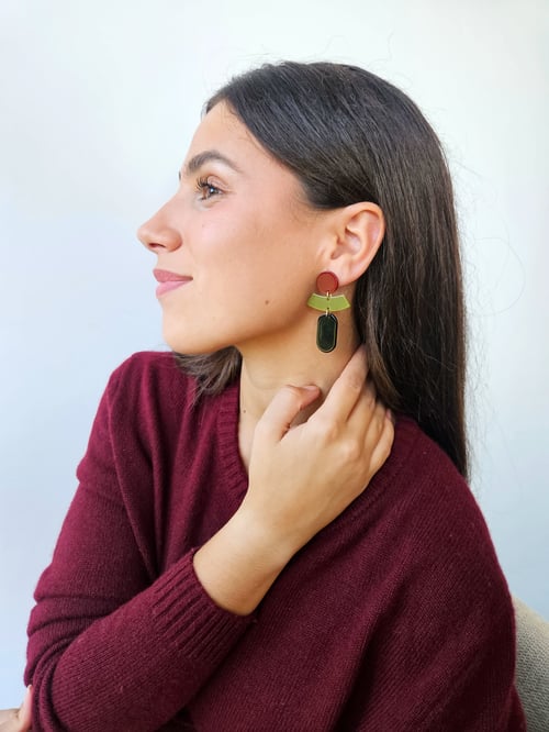 Image of Pendientes ALBA - Granate-verde caqui-negro