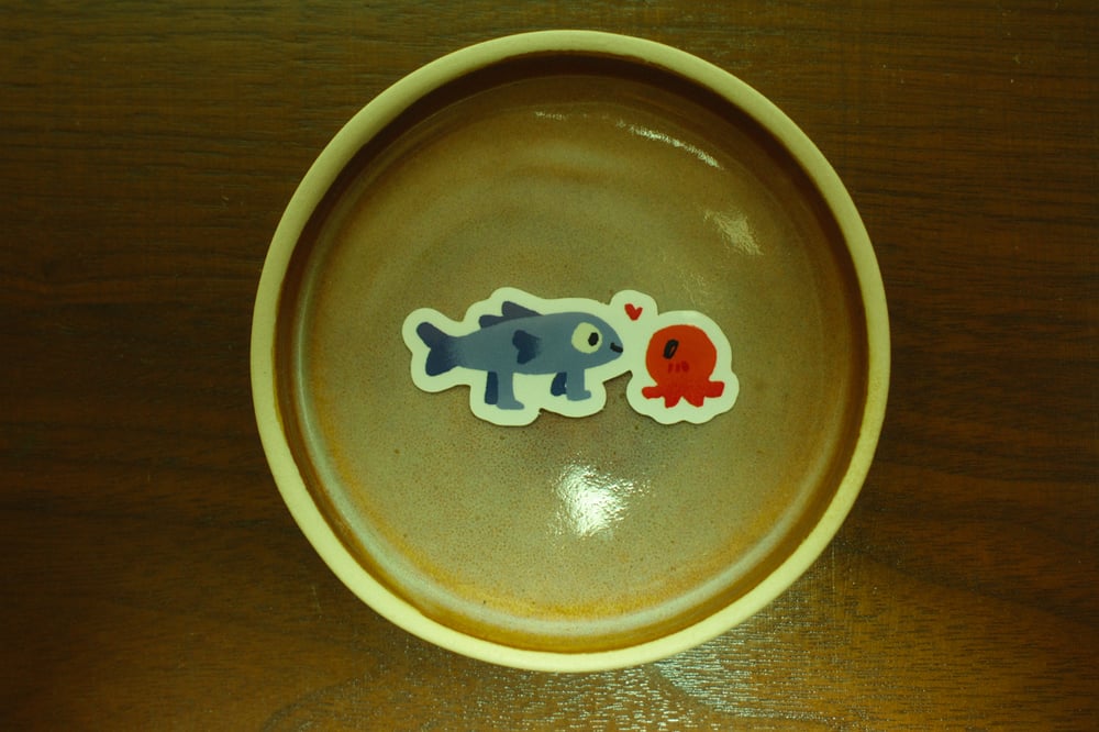 Image of Sticker Poisson-Chien 1