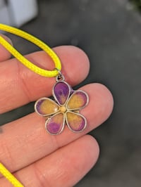 Image 2 of *NEW* Little Girl's Tie Dye Flower Necklace