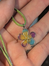 Image 5 of *NEW* Little Girl's Tie Dye Flower Necklace