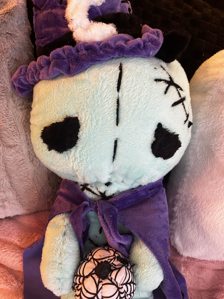 Image of Witchy Gibbie