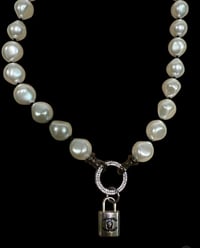 The “Lisa” Locks and Pearls 