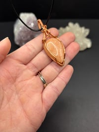 Image 3 of Peach moonstone 
