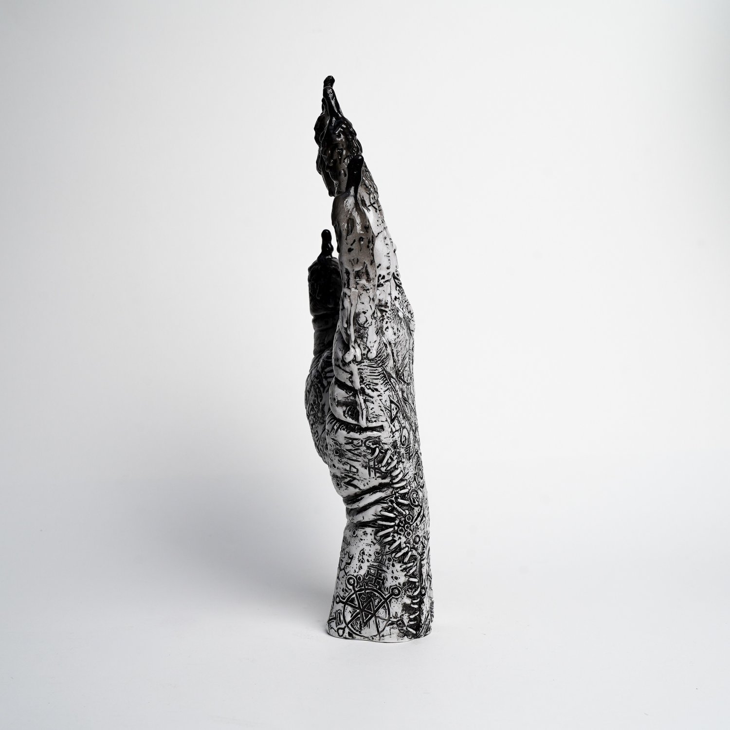 Image of THE HAND OF GLORY - ILLUSTRATOR'S EDITION