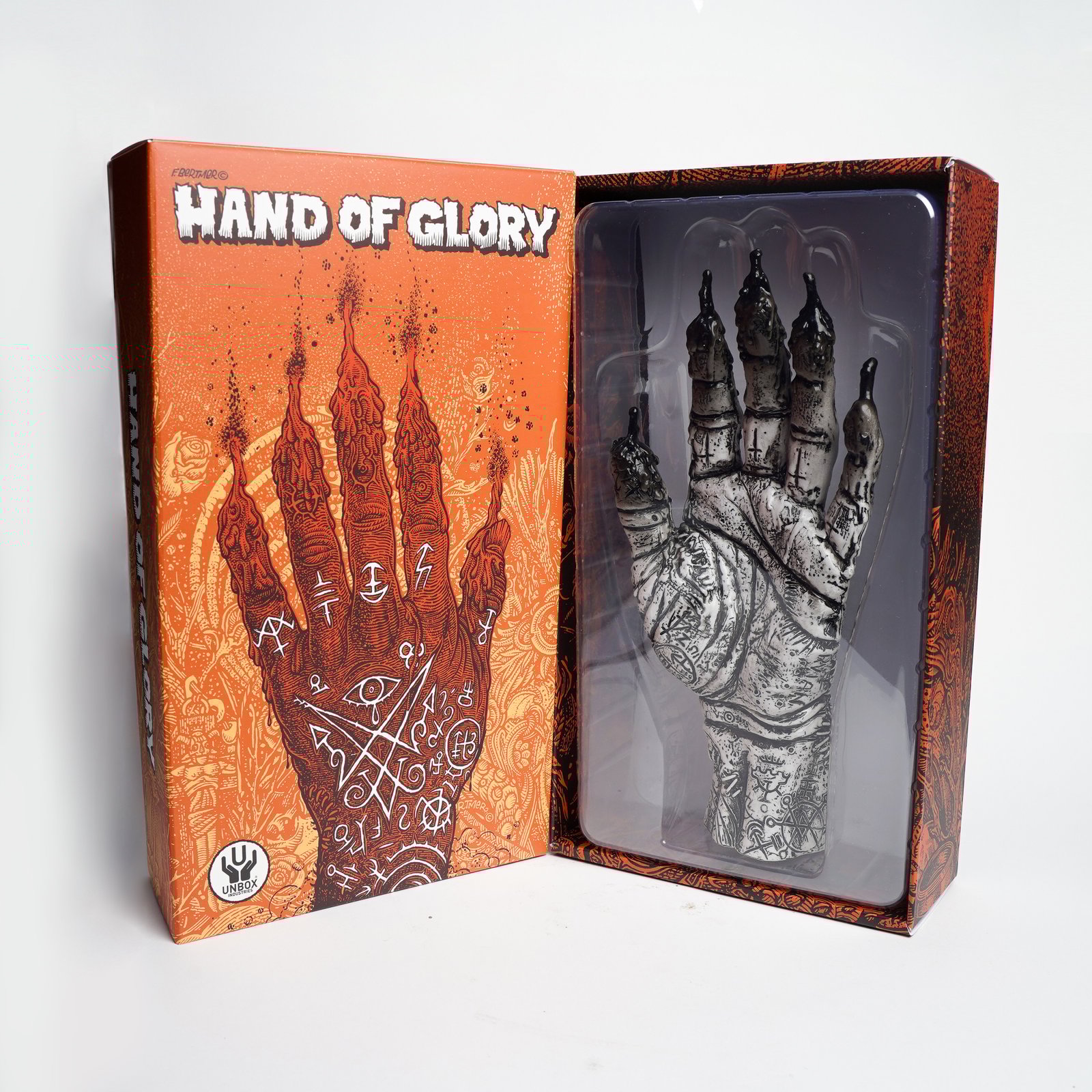 UNBOX HAND OF GLORY ソフビ ベアモデル ペギラ ジャンボ指人形