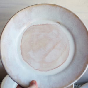 Image of Custom Order for Kathleen, Set of 16 Dinnerware Plates in Dripping White and Ocher Glaze