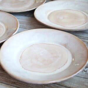 Image of Custom Order for Kathleen, Set of 16 Dinnerware Plates in Dripping White and Ocher Glaze