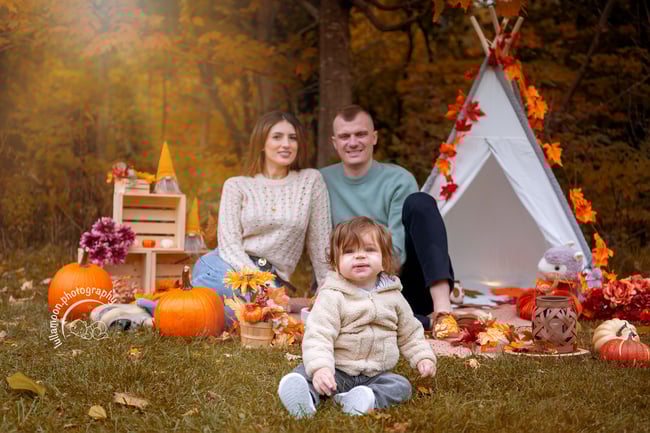 FALL MINI SESSION 🍁 - MONDAY, OCTOBER 13, 2025