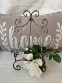 Image 3 of Shabby Chic Metal Picture Easel