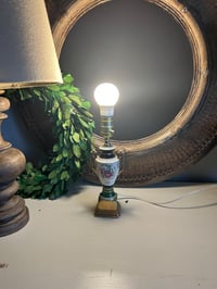 Image 8 of Victorian Style Table Lamp, Hollywood Regency