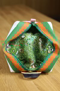 Image 4 of Sunny Lines Billie Bag