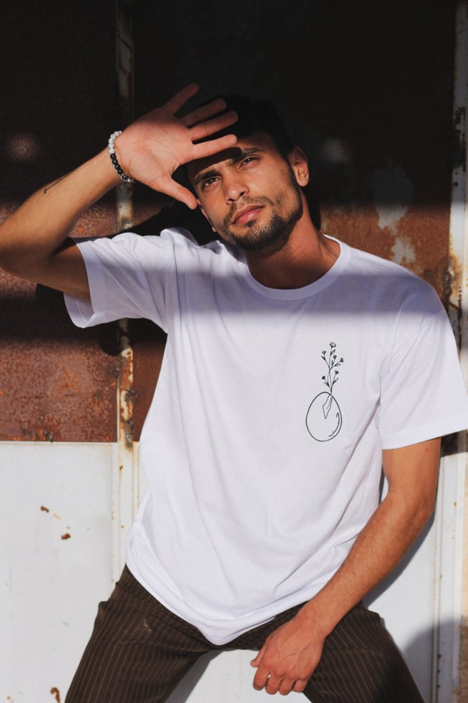 Image of Eggshell T-shirt by Biishoss