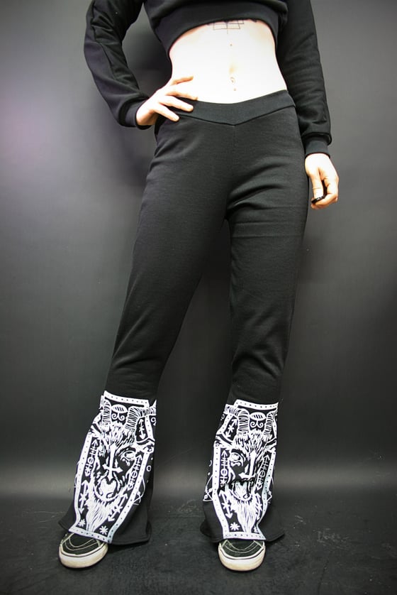 Image of CABRIT FLARED FLEECE LEGGINGS