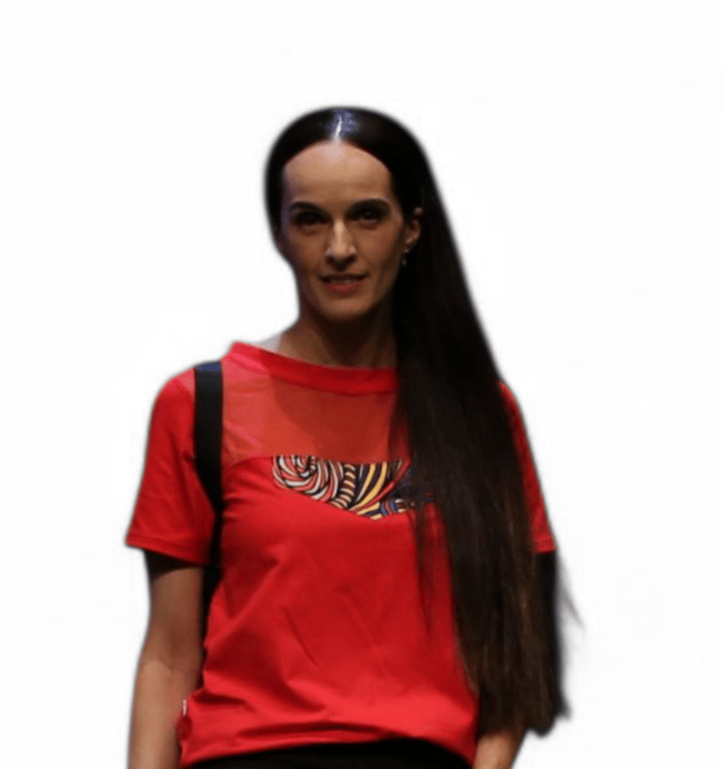 Camiseta Roja Aplique y tul