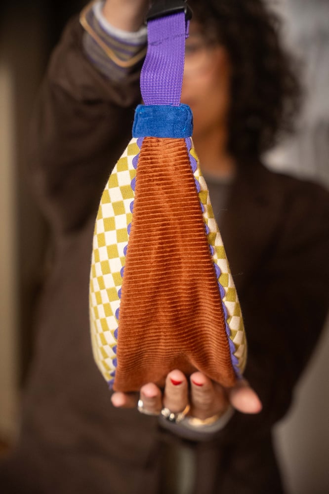 Image of BIG Banana bag acid