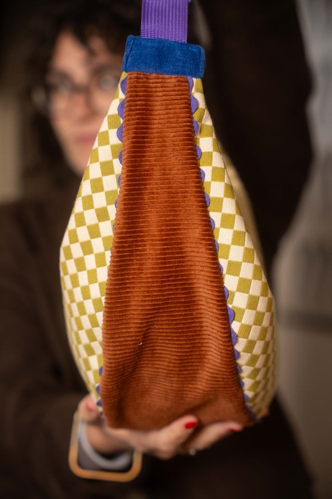 Image of BIG Banana bag acid