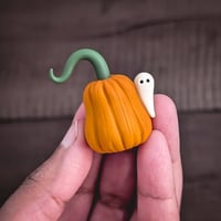 Image 2 of Pumpkin with ghost #1