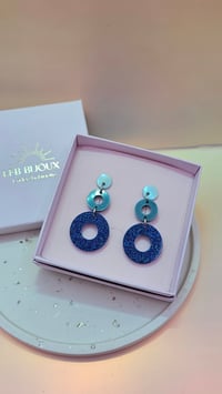 Image 2 of  MILIE bleu