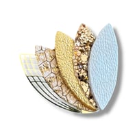 Image 5 of NOEL CHIC -  Broche Elise - 4 Coloris 