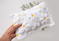 Daisy pillow