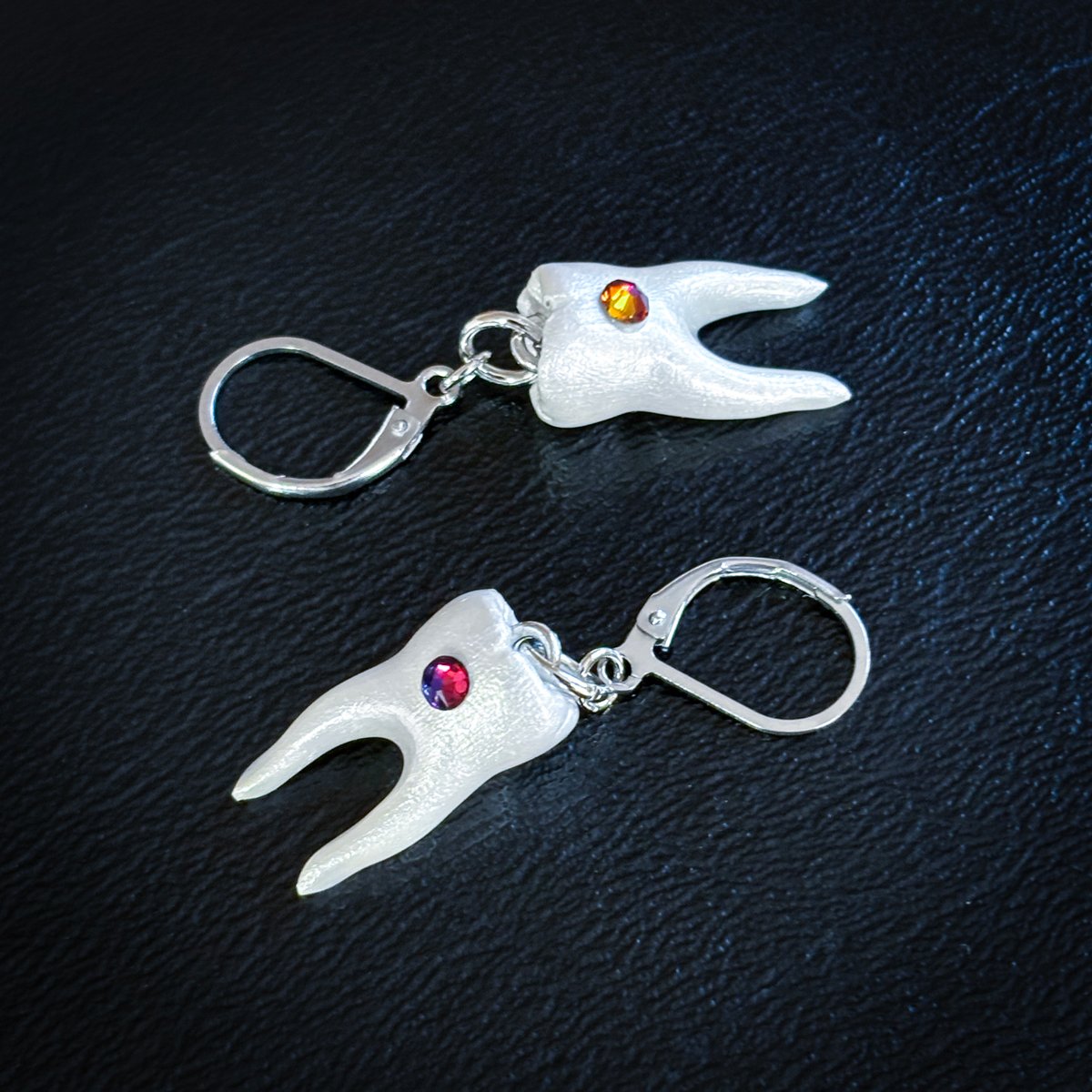 PRE-ORDER: Swarovski Tooth Gem 2-Root Molar Earrings in Pearl