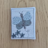 Image 6 of Butterfly Sewing Set