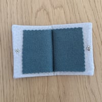 Image 7 of Butterfly Sewing Set