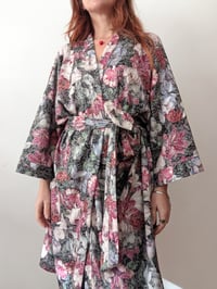 Image 1 of KIMONO LEONOR €54,00 SCONTATO