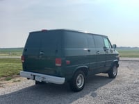 Image 3 of Chevy G10 Shorty Van, c. 1995