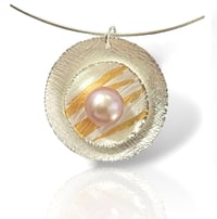 Image 1 of Pearl Oyster pendant Silver/Gold