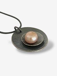 Image 2 of Black oyster necklace/ pink pearl
